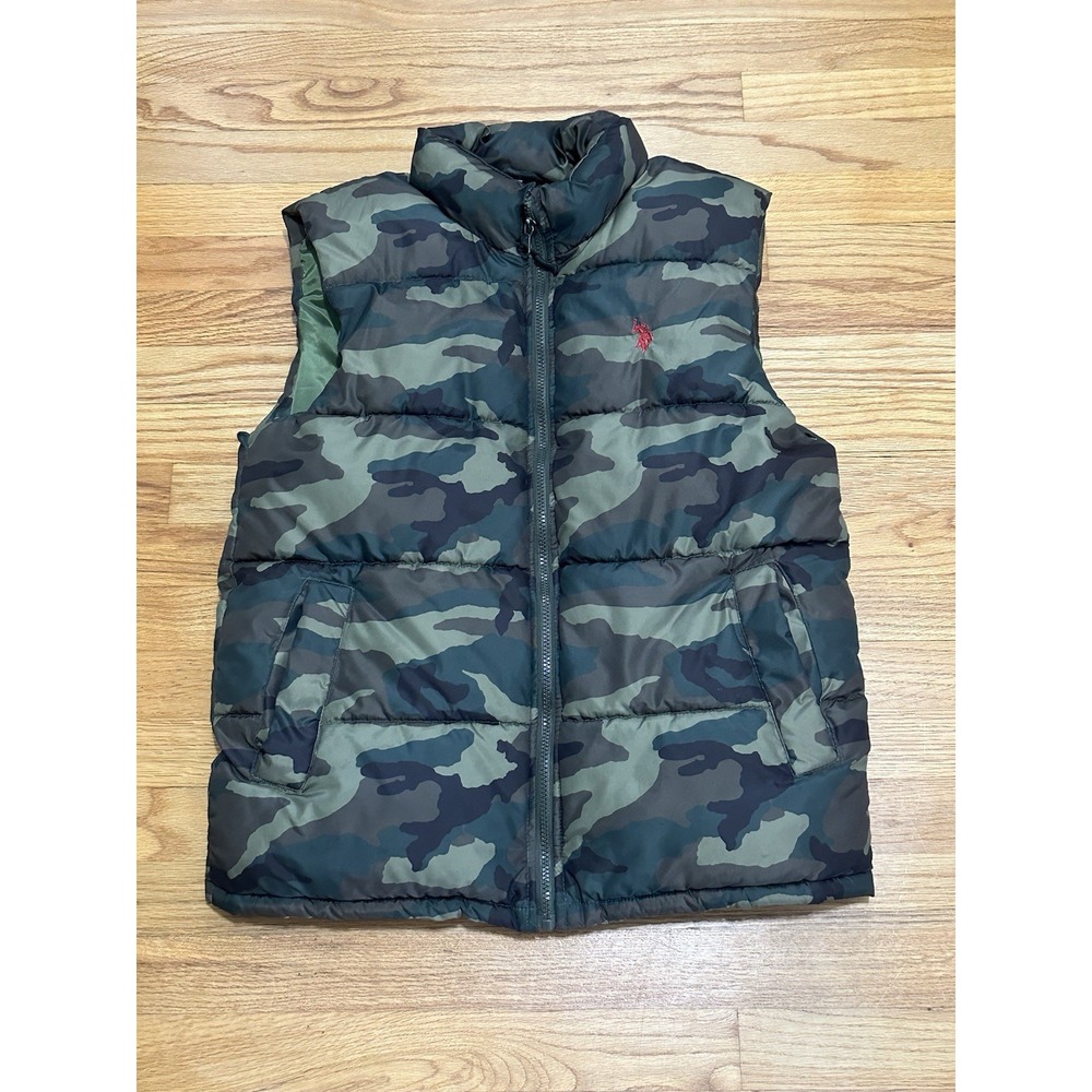 U.S Polo Association Camouflage Puffer Vest Adult Size Small Chest Logo EUC